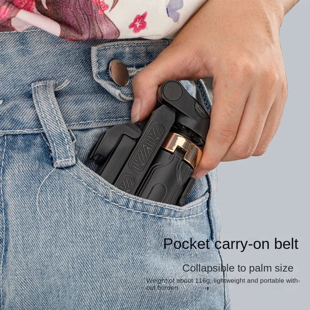 Collapsible belt being placed into a pocket with text indicating it is a 'Pocket carry-on belt'.