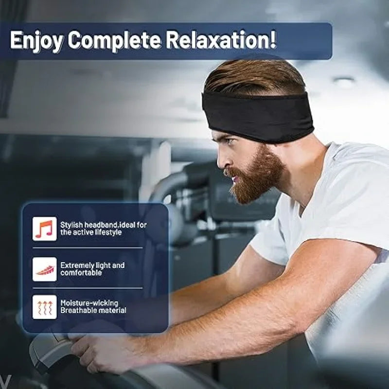 Man wearing a black headband with product features highlighted on a blurred gym background